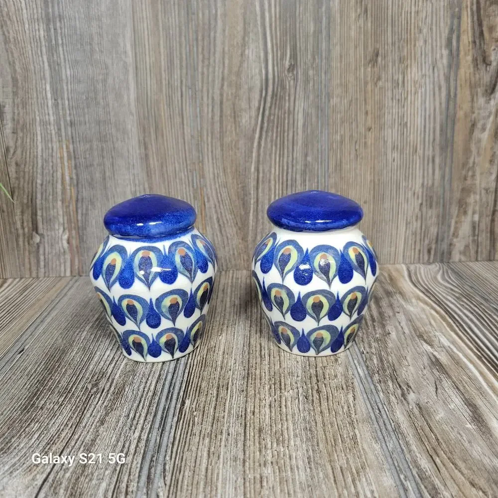 Vintage Ken Edwards Guate Mayan Pottery Salt Pepper Shakers Peacock Blue Ceramic
